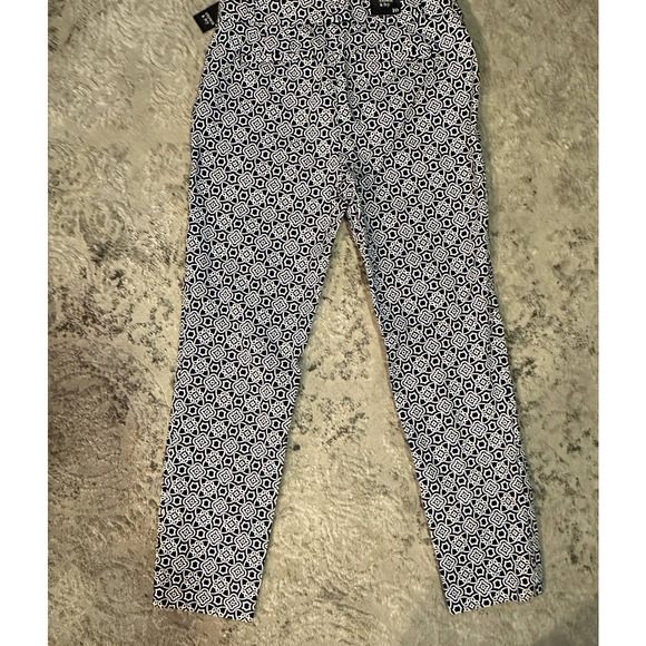 NWT Crown & Ivy Navy/White Power Pop Cropped Pants Sz. 10 - Picture 8 of 9